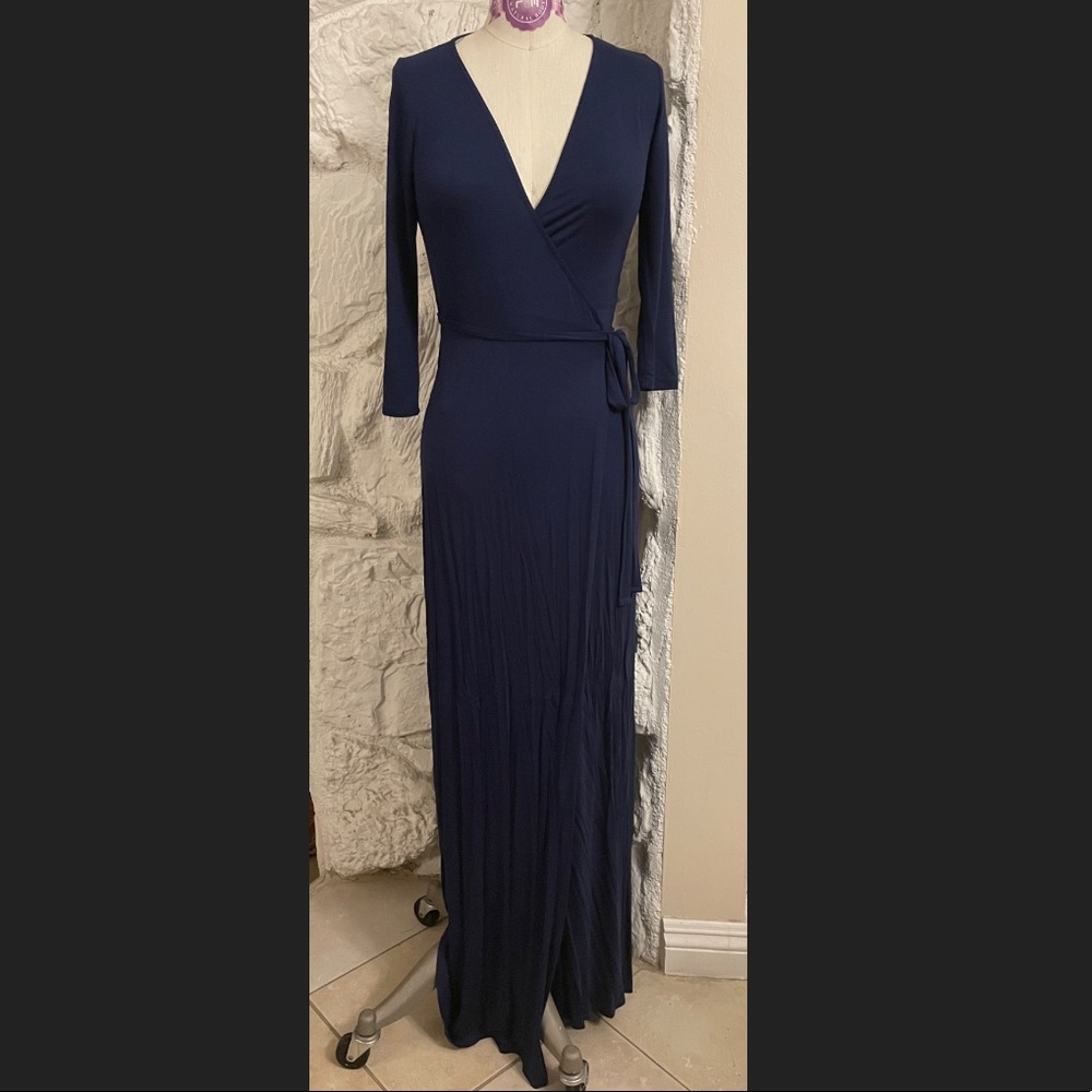 Lulu’s Wrap Maxi Dress in Navy
